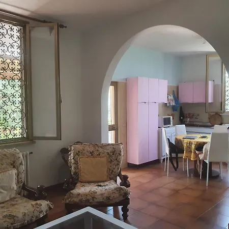 La Casa Del Giardino Degli Olivi 別荘