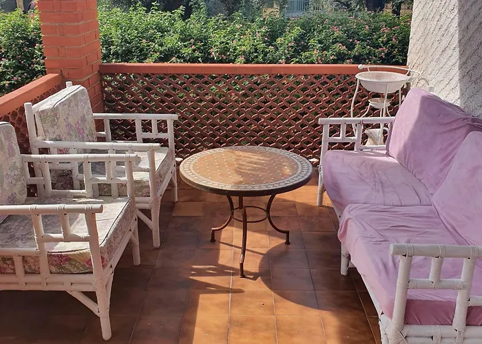 Semesterbostad La Casa Del Giardino Degli Olivi Forte dei Marmi